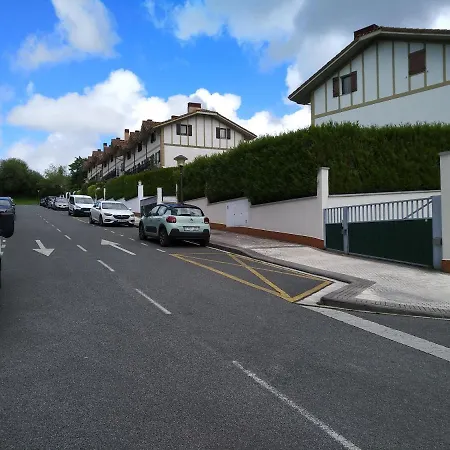 Δωμάτια σε οικογενειακή κατοικία Bordatxiki